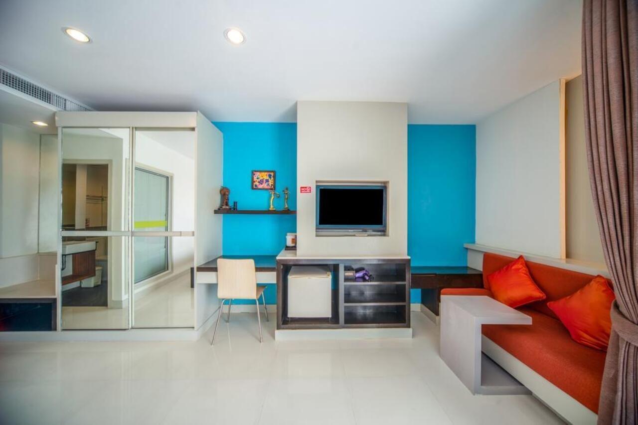 I Dee Hotel Patong Luaran gambar