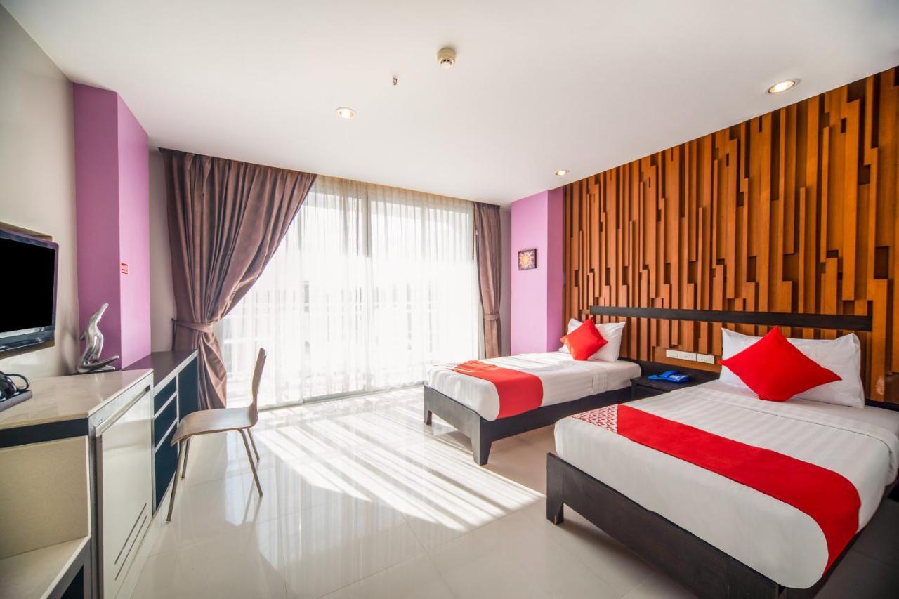 I Dee Hotel Patong Luaran gambar