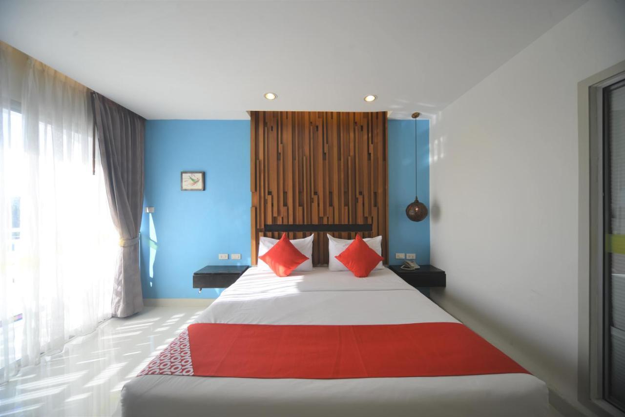 I Dee Hotel Patong Luaran gambar